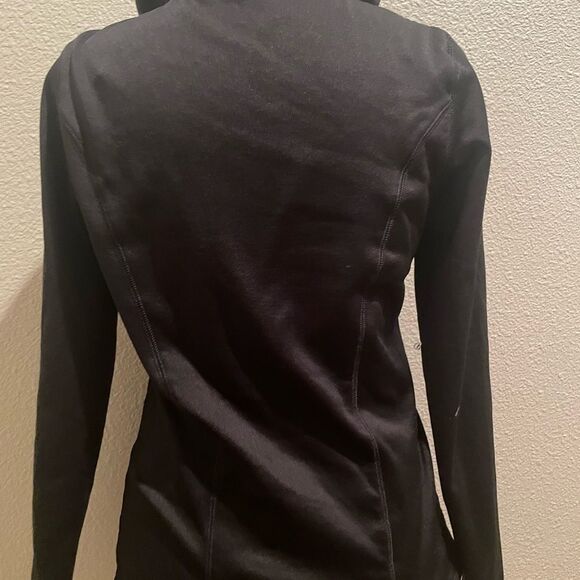 Champion Semi Fitted Hoodie - Picture 5 of 8